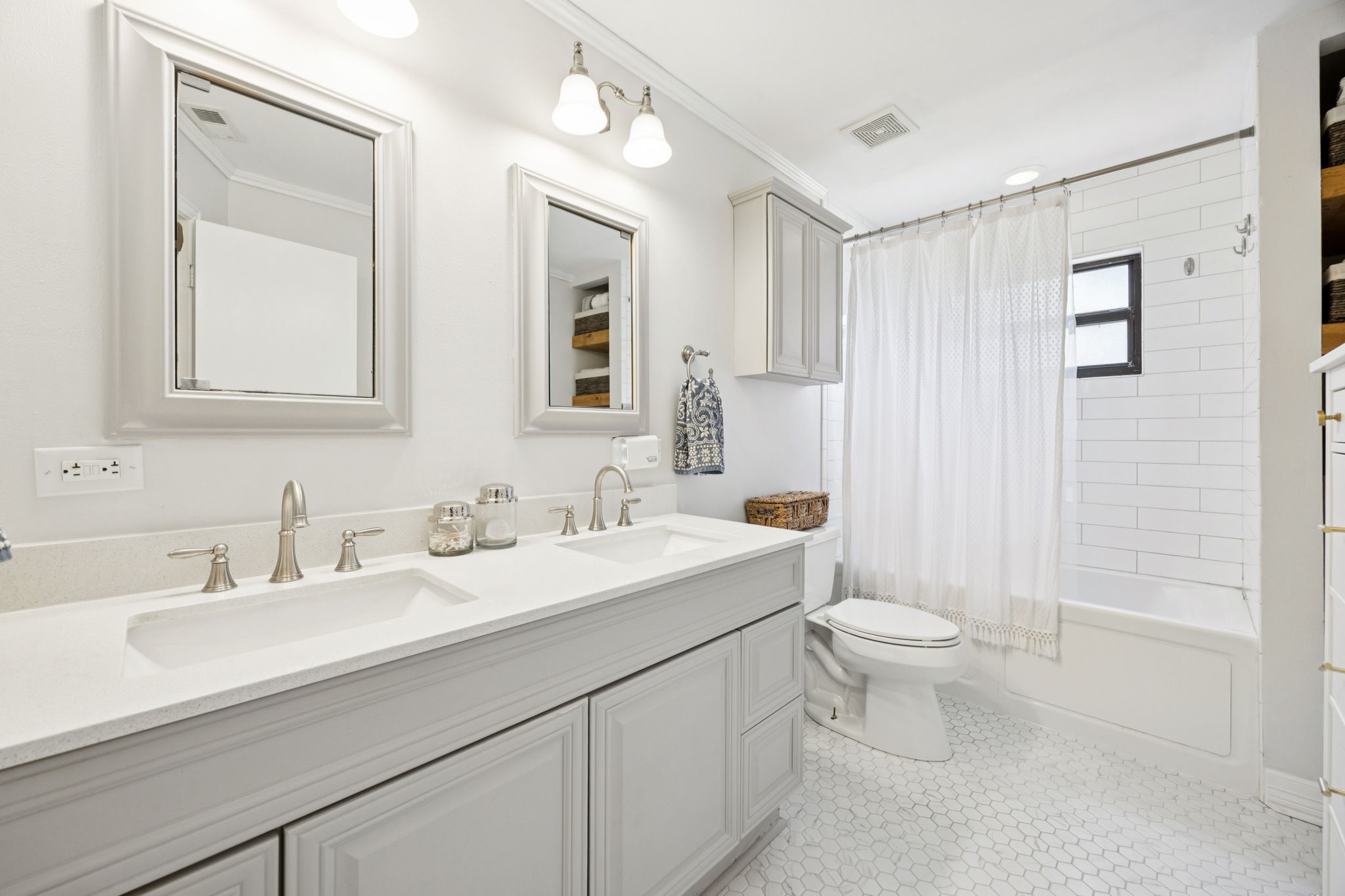 10411 Cromwell Drive Dallas TX 75229