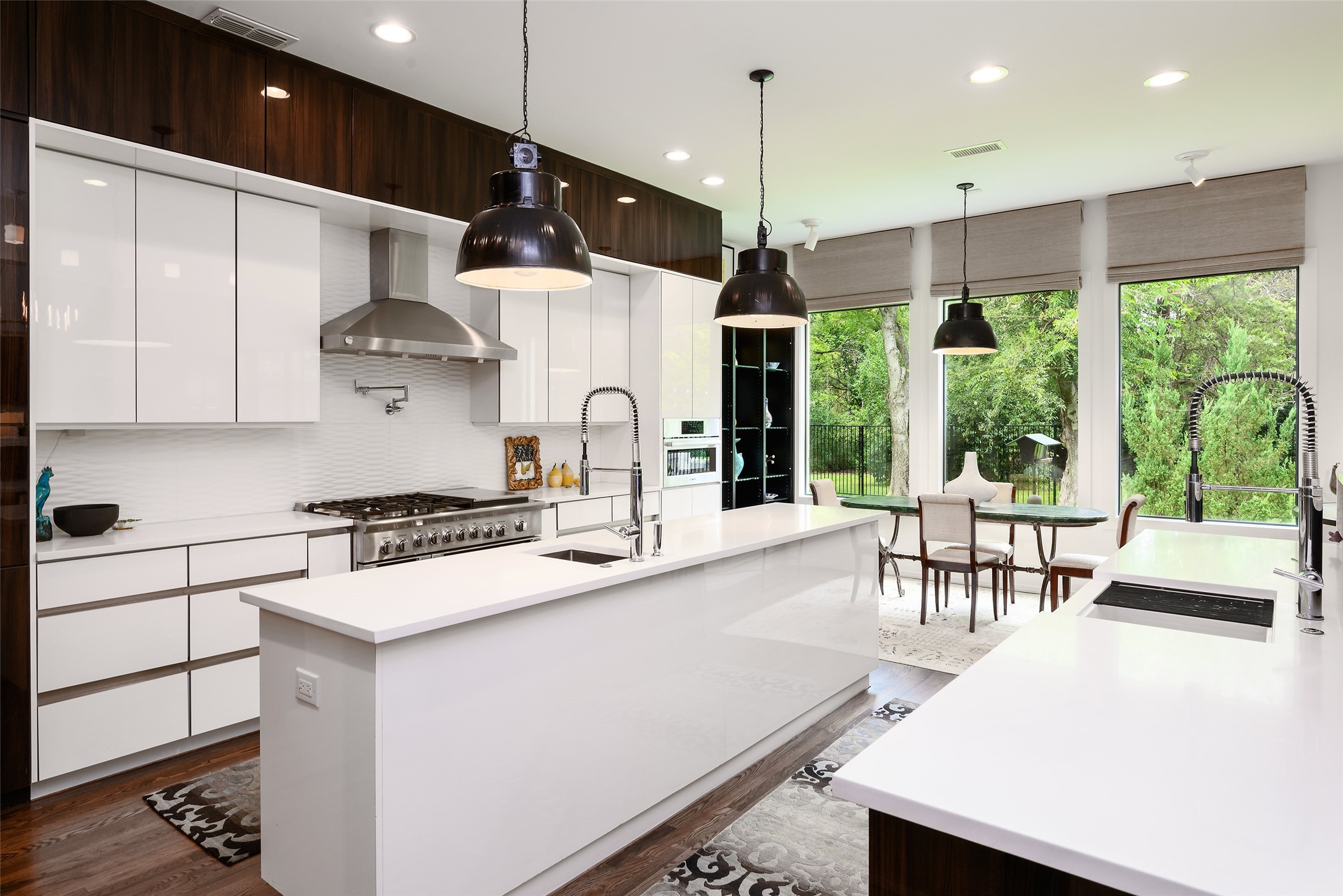 3817 Meadowdale Lane Dallas TX 75229