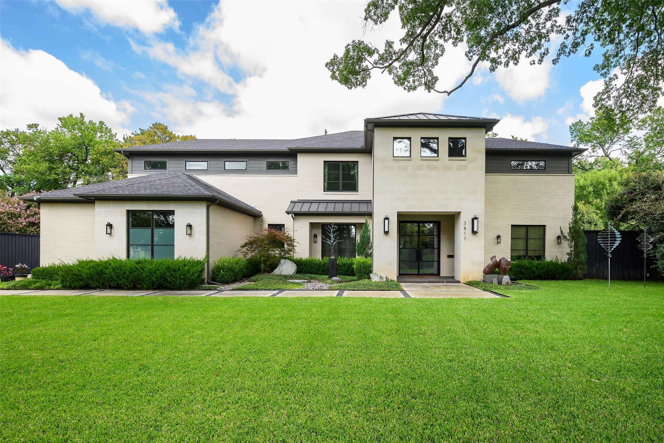 3817 Meadowdale Lane Dallas TX 75229
