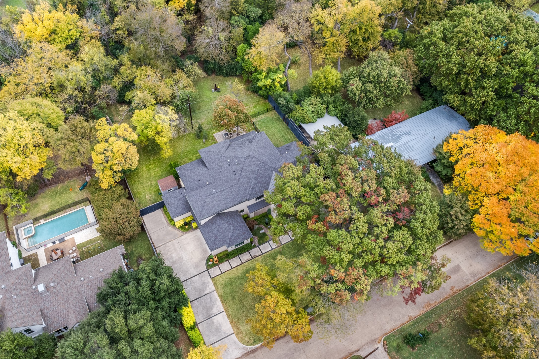 3817 Meadowdale Lane Dallas TX 75229
