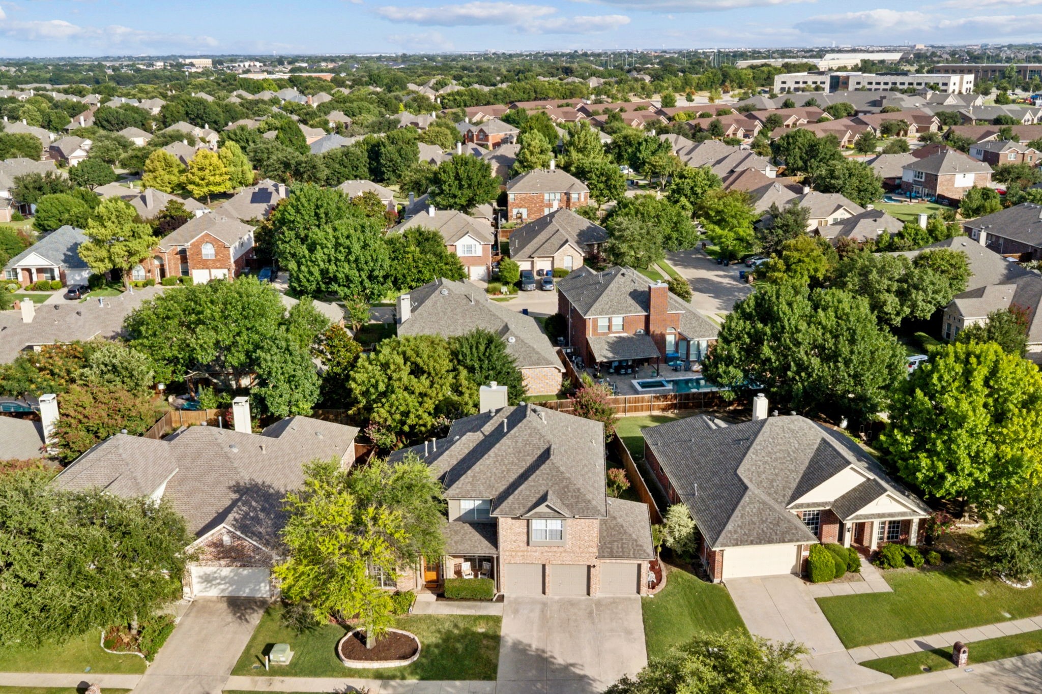 2405 Silverstone Lane Mckinney TX 75072