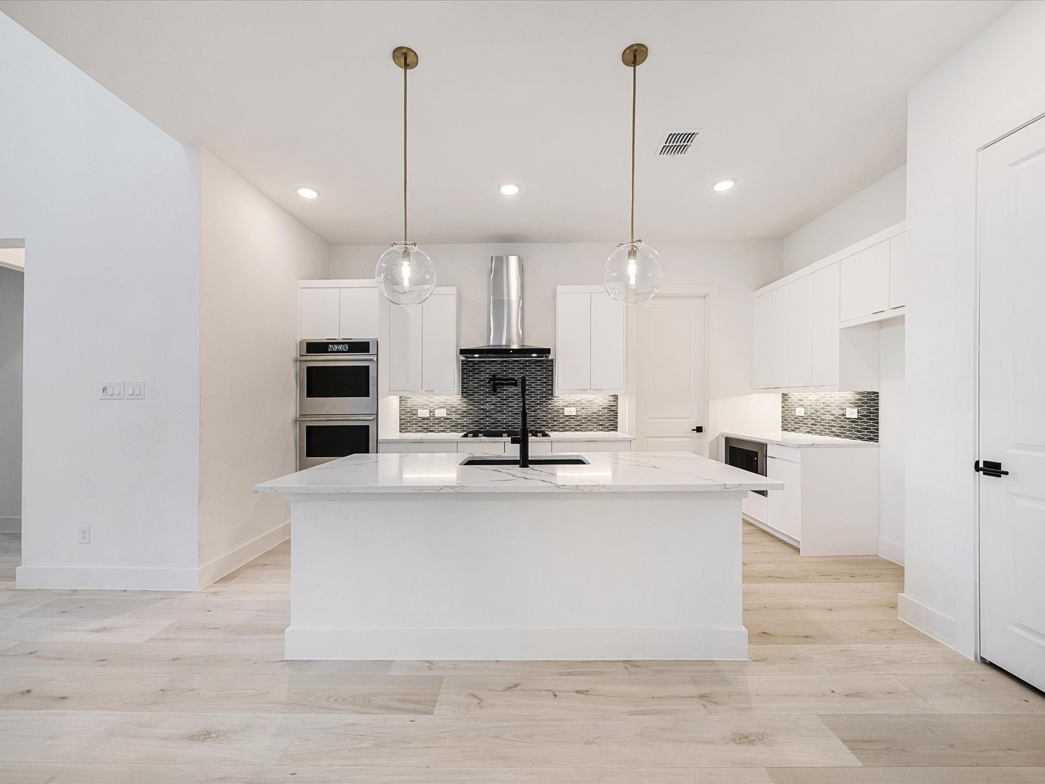 1433 Imperial Avenue Little Elm TX 75036