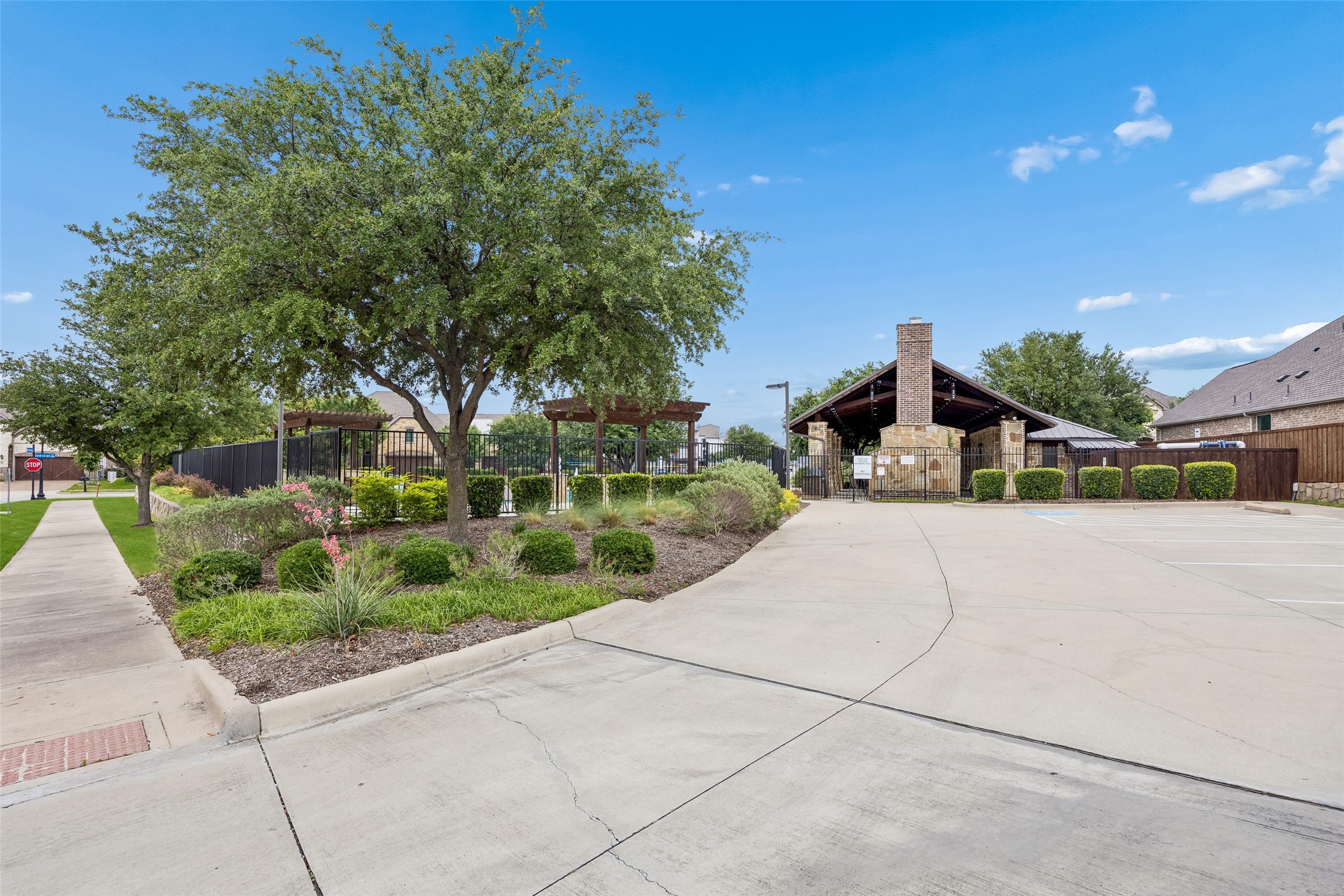 804 Duckett Drive Euless TX 76039