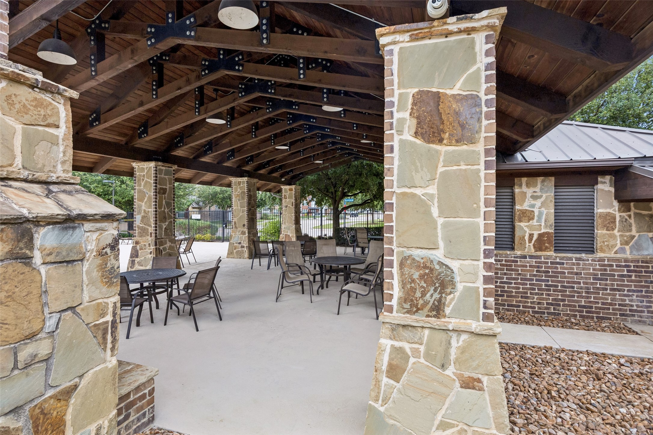 804 Duckett Drive Euless TX 76039