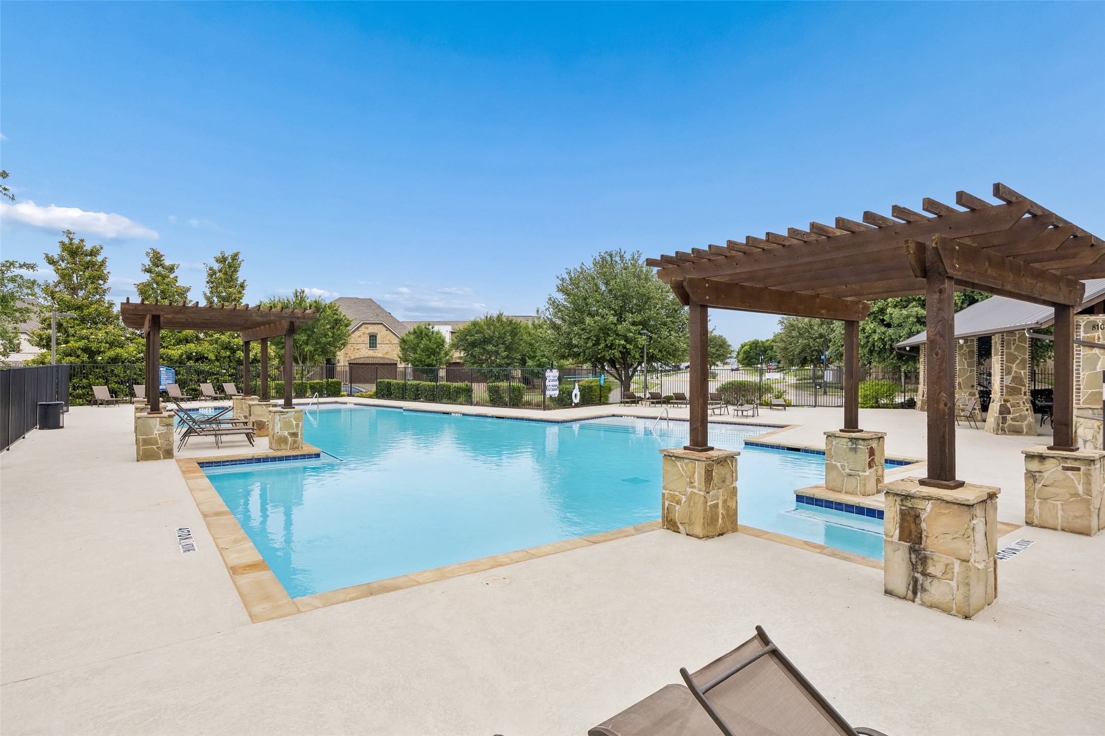 804 Duckett Drive Euless TX 76039
