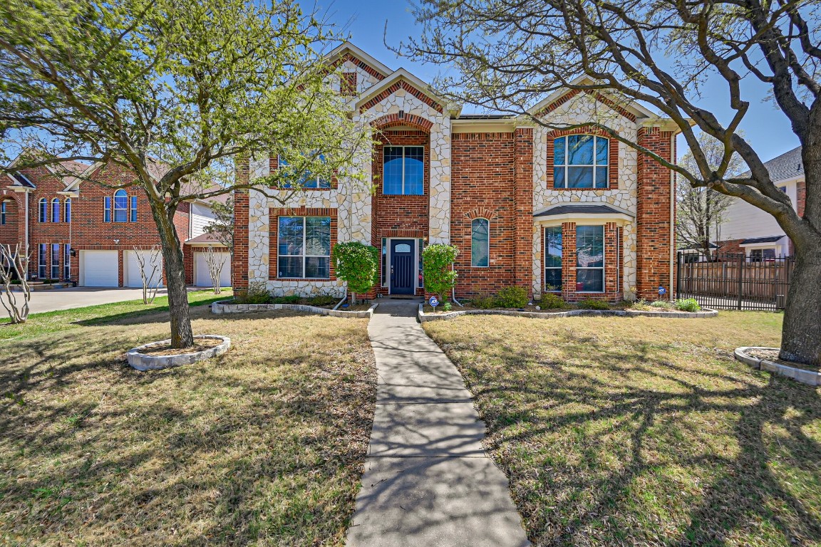 5544 Clay Court Grand Prairie TX 75052