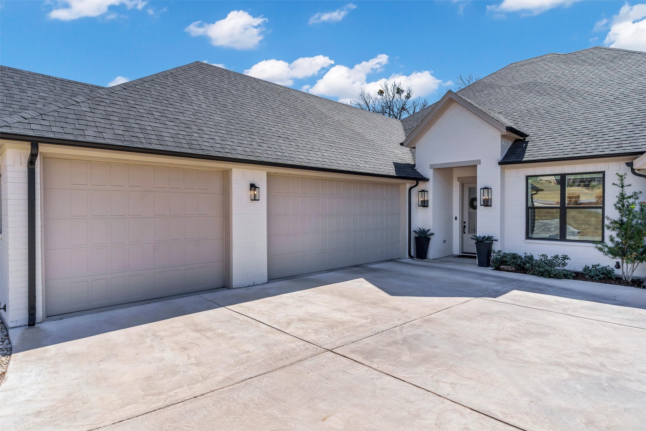 4109 Cimmaron Trail Granbury TX 76049