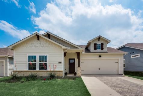 2204 Paxton Way Denton TX 76209