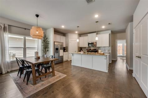 2204 Paxton Way Denton TX 76209