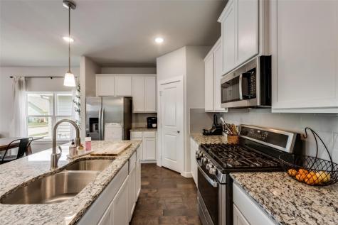 2204 Paxton Way Denton TX 76209