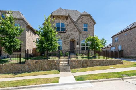 3746 Adriana Avenue Irving TX 75038