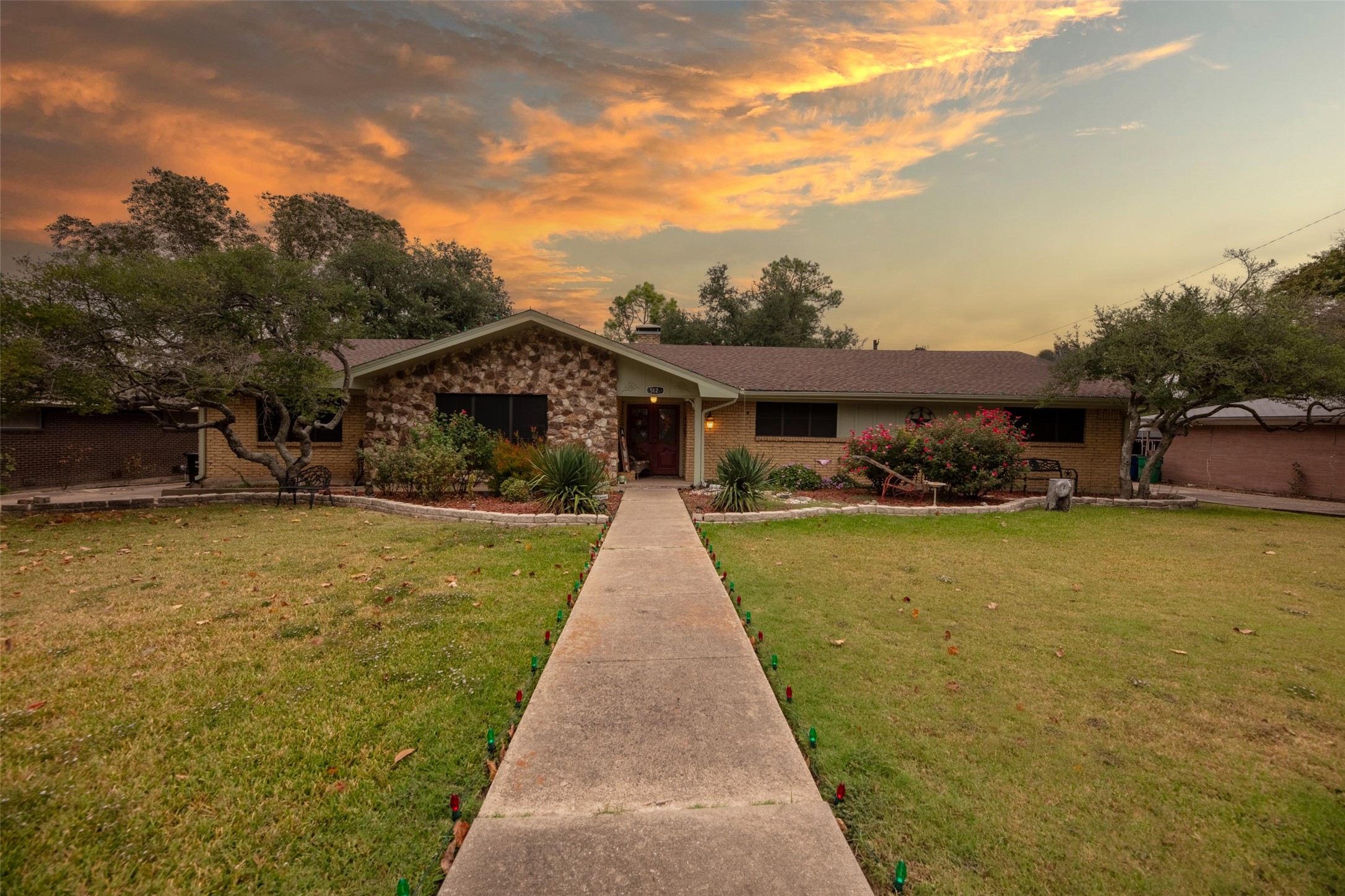 5122 Meadowbrook Drive Greenville TX 75402