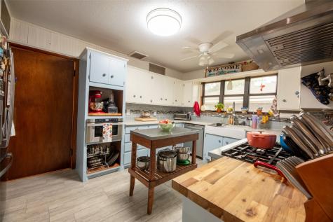 5122 Meadowbrook Drive Greenville TX 75402