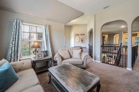 928 Bentley Drive Roanoke TX 76262