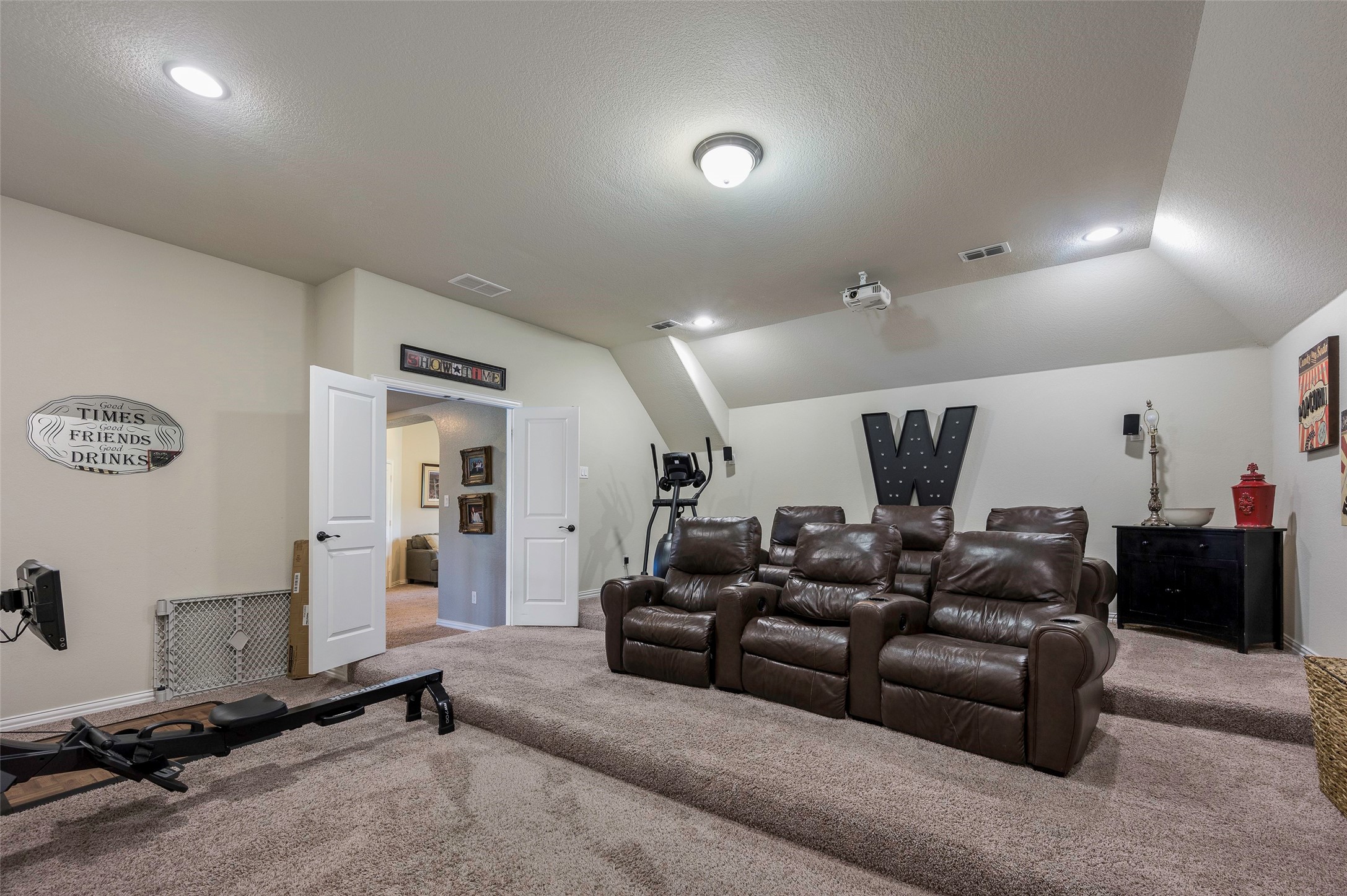 928 Bentley Drive Roanoke TX 76262