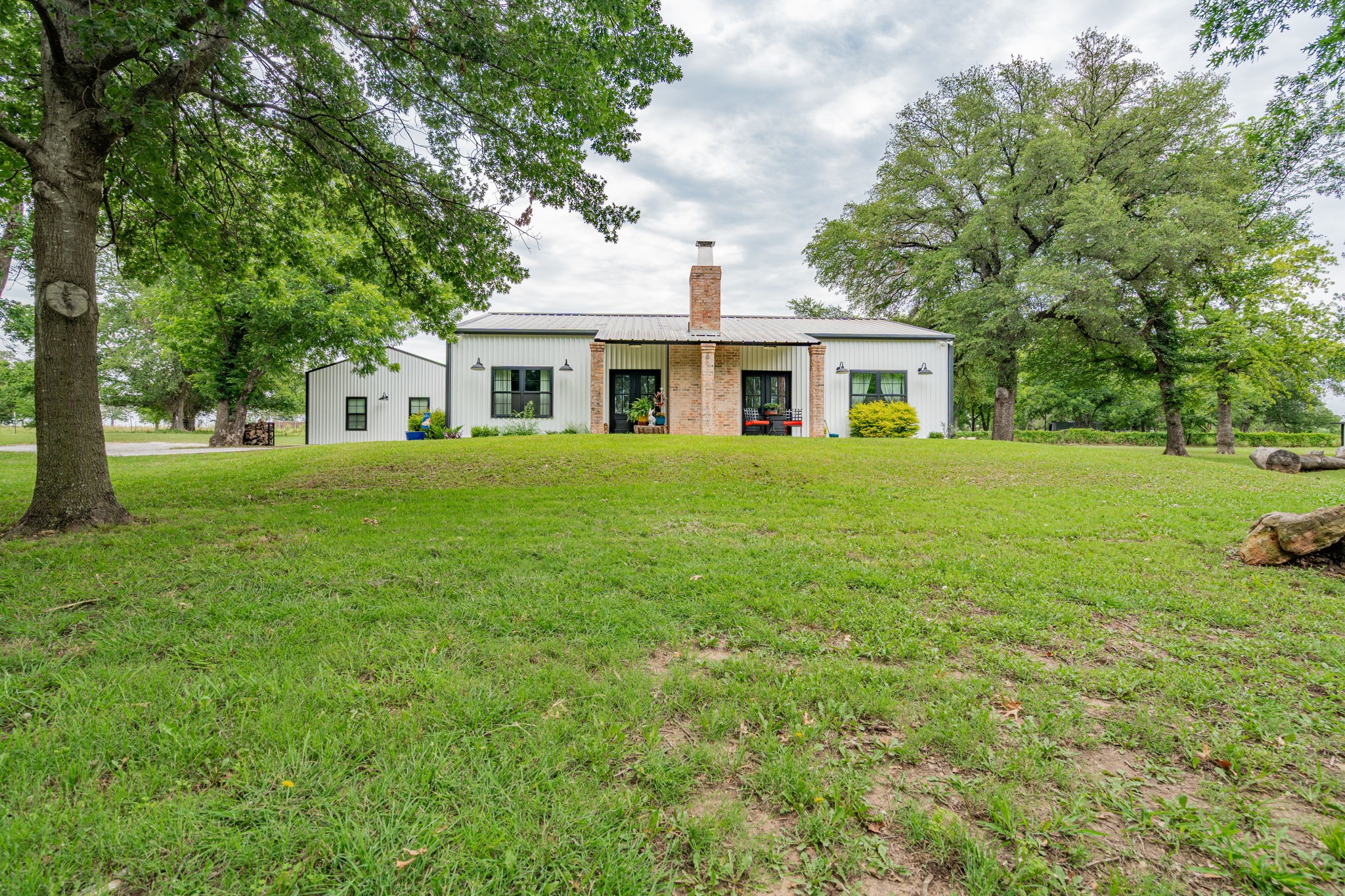 853 County Road 2215 Decatur TX 76234