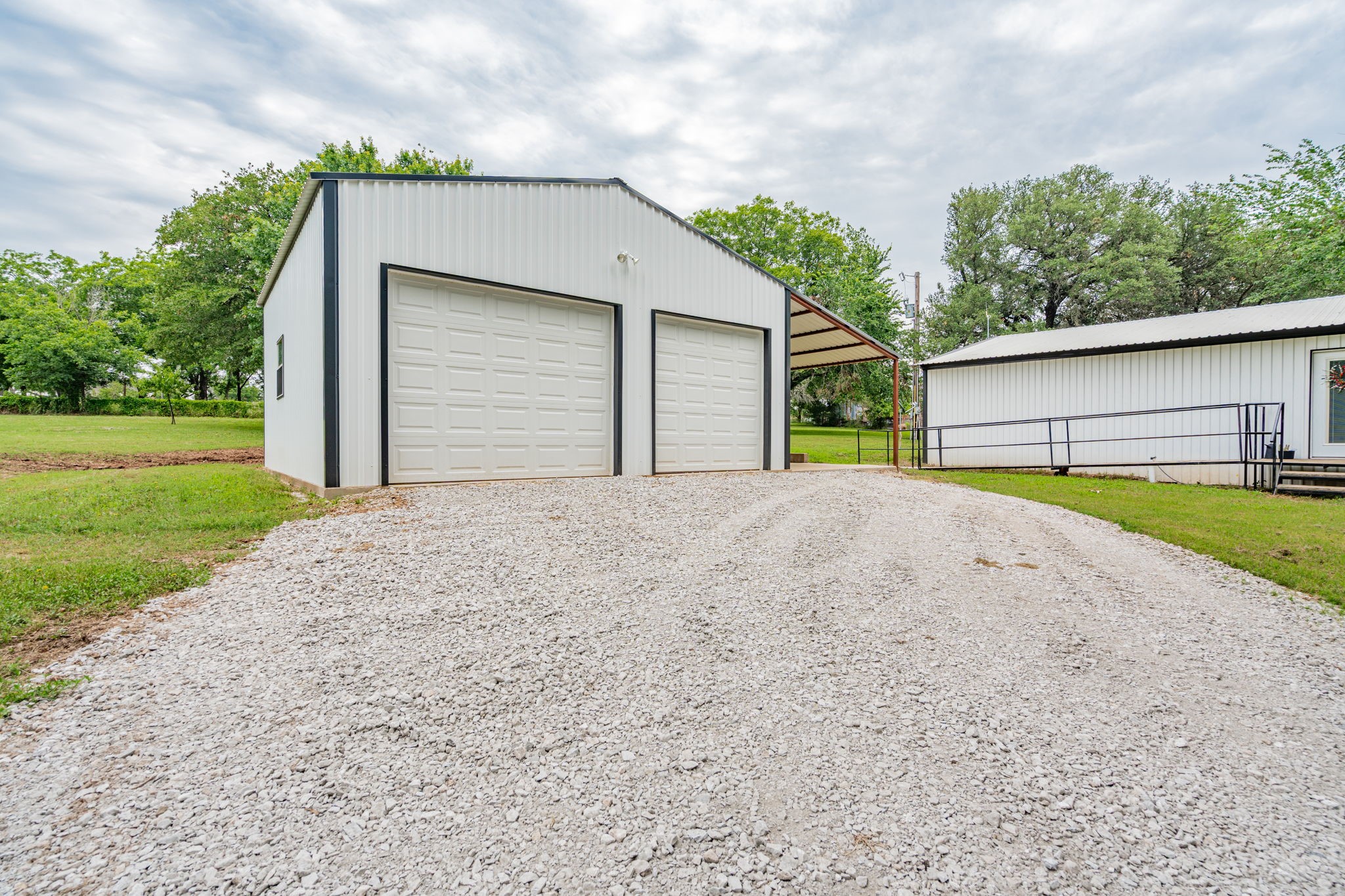 853 County Road 2215 Decatur TX 76234