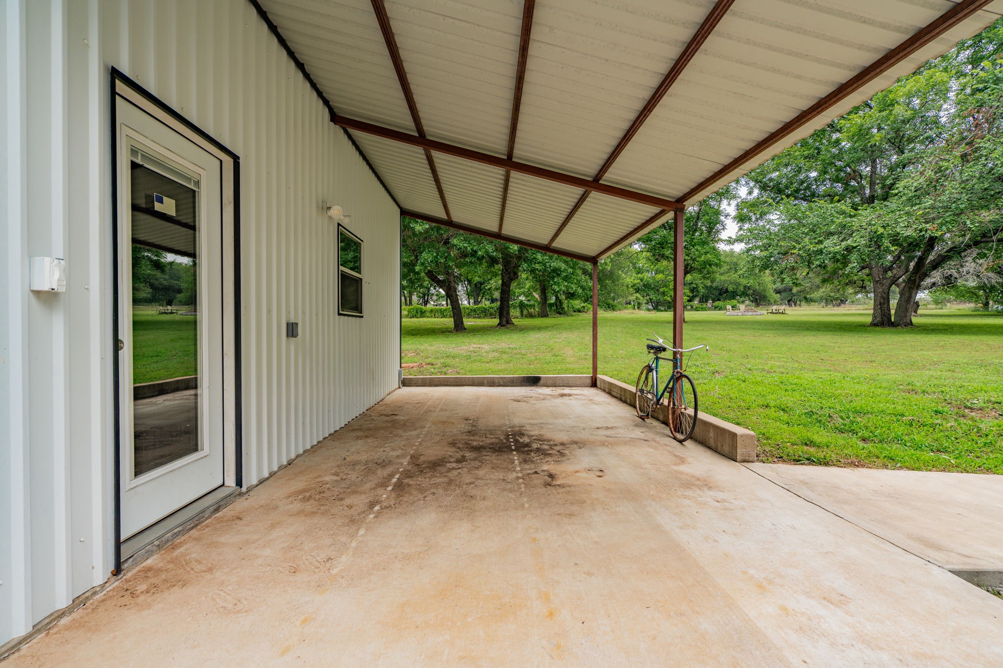853 County Road 2215 Decatur TX 76234