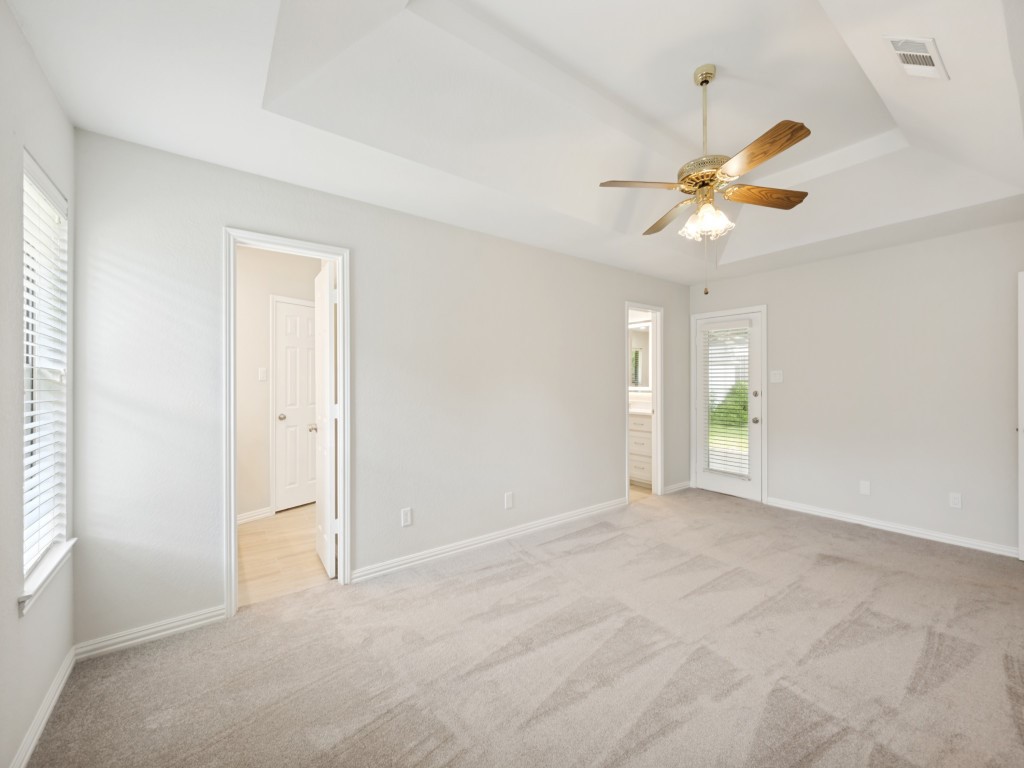 437 Heneretta Drive Hurst TX 76054