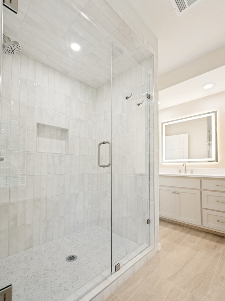 437 Heneretta Drive Hurst TX 76054