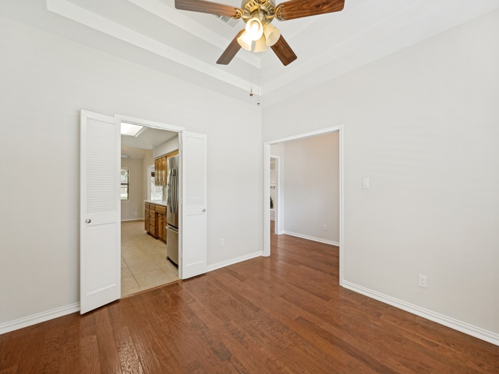 437 Heneretta Drive Hurst TX 76054