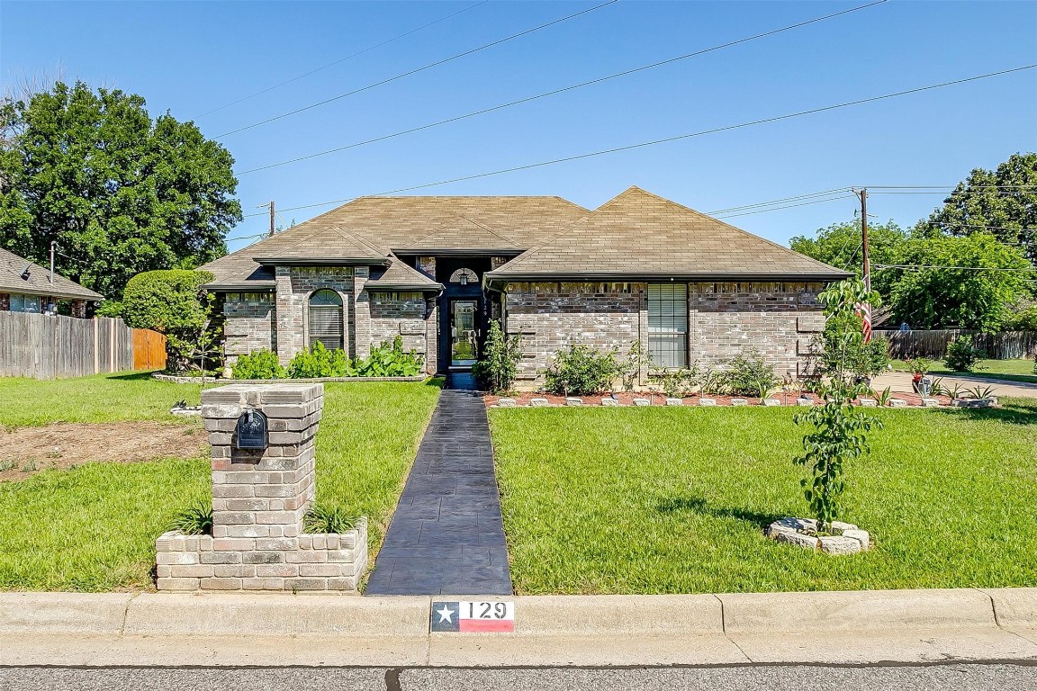 129 NE Brushy Mound Road Burleson TX 76028