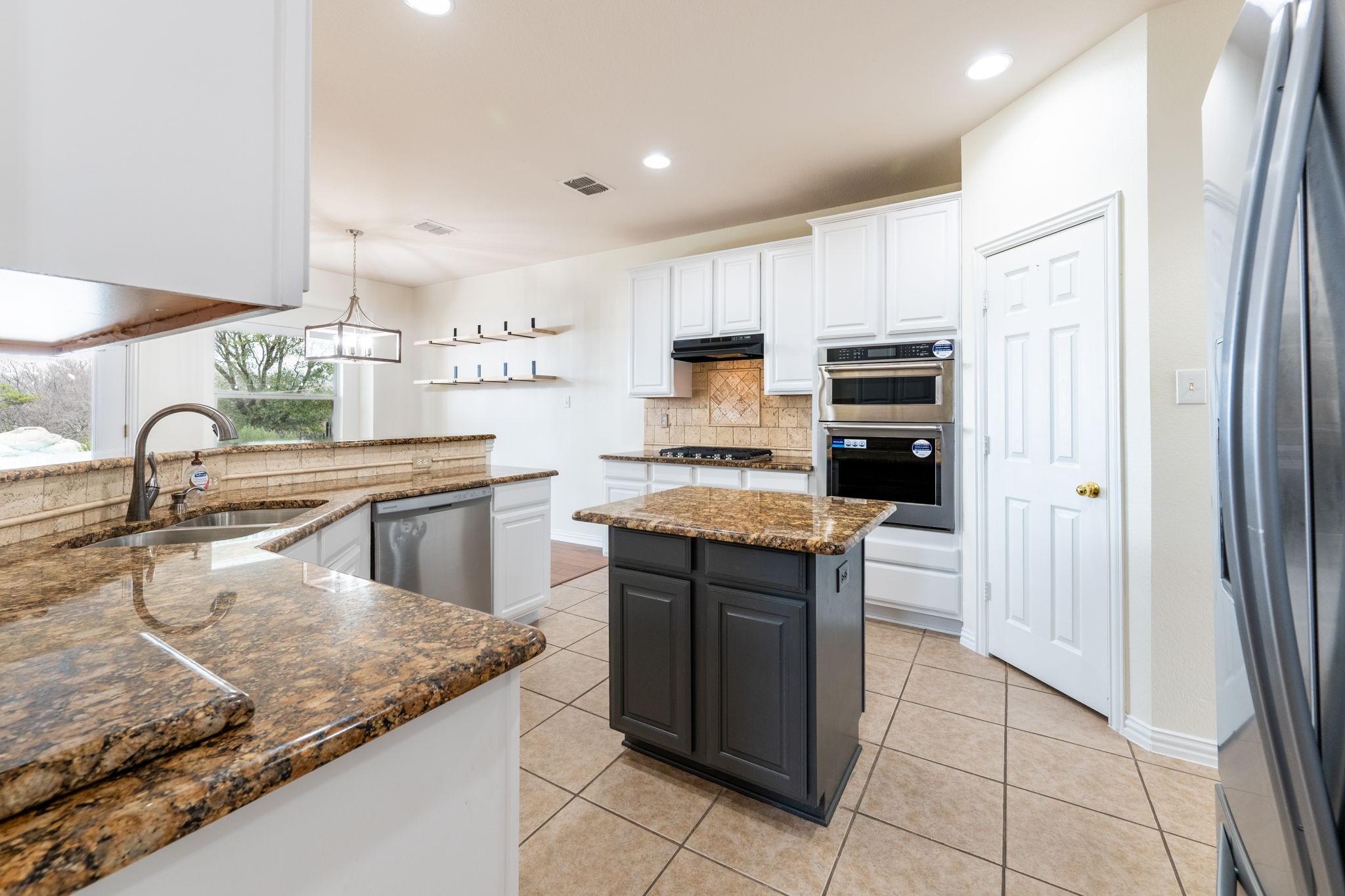 4102 Stone Haven Drive Garland TX 75043