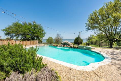 4102 Stone Haven Drive Garland TX 75043