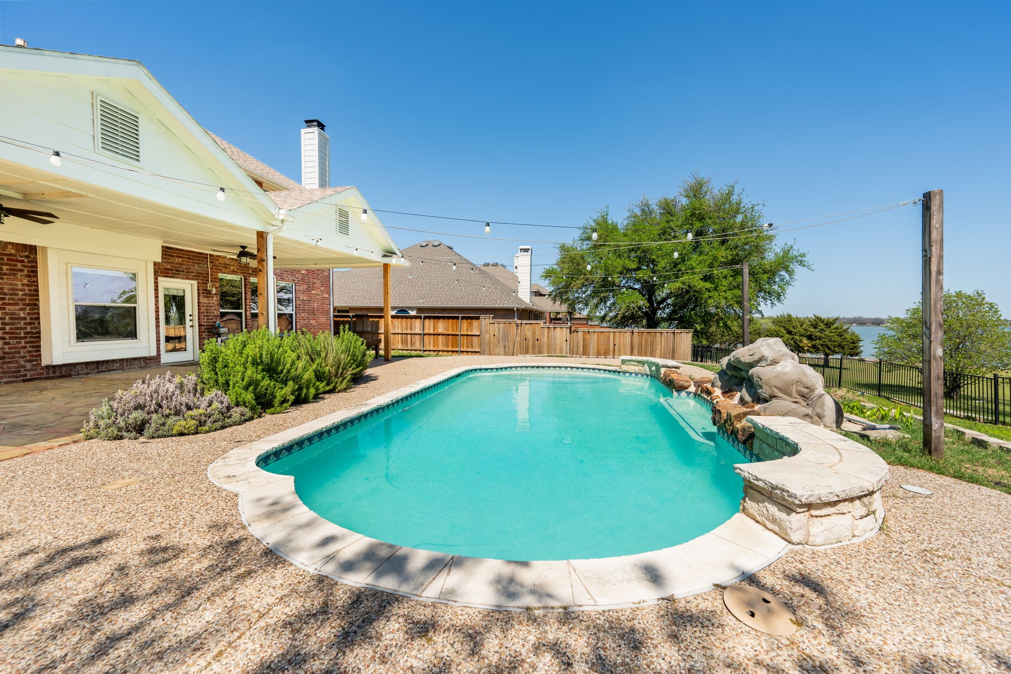 4102 Stone Haven Drive Garland TX 75043
