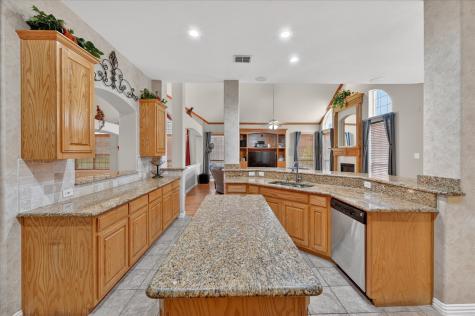 656 Links View Court Grand Prairie TX 75052