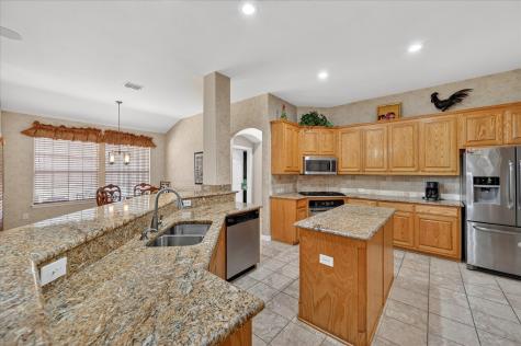 656 Links View Court Grand Prairie TX 75052