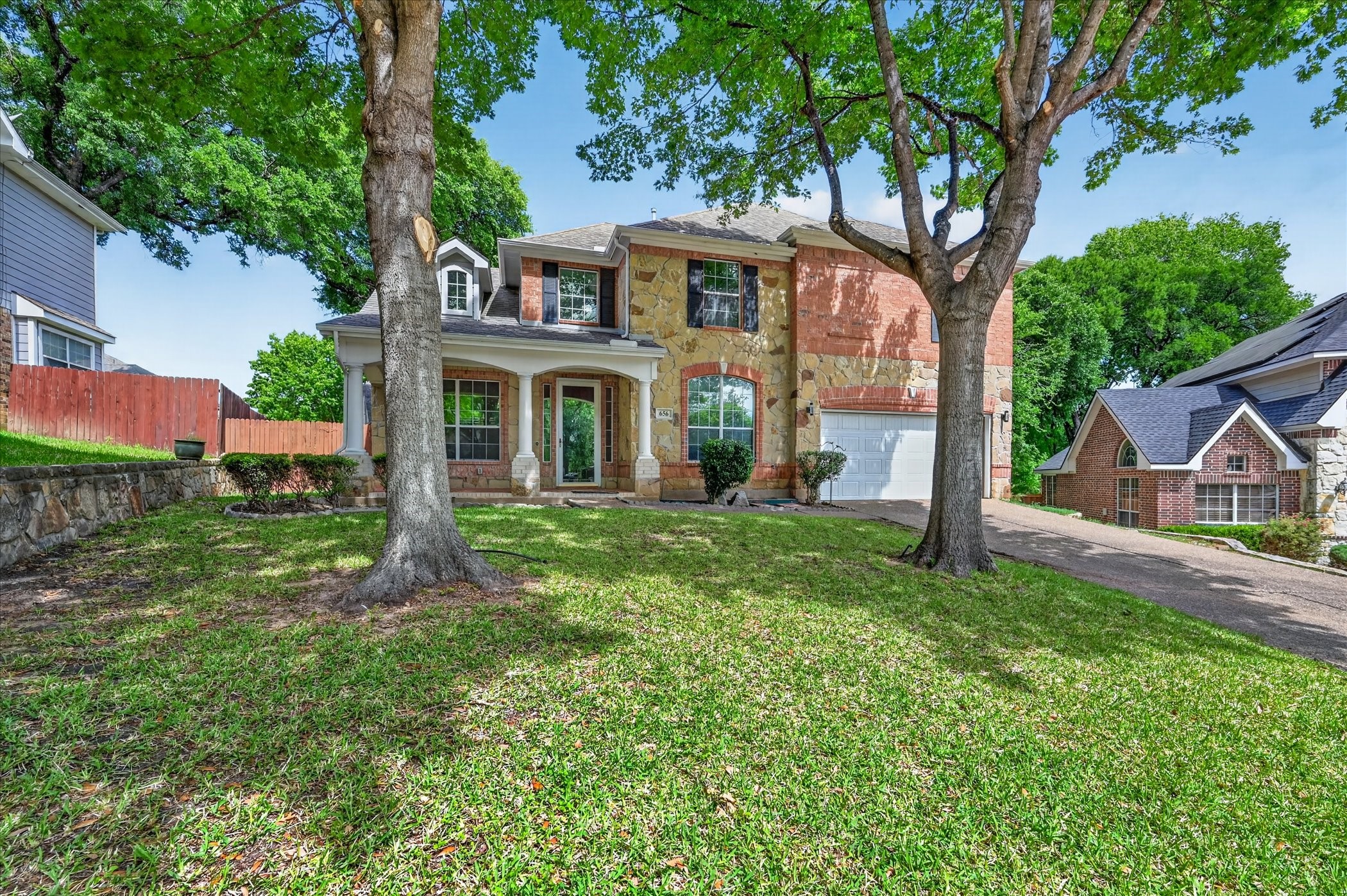 656 Links View Court Grand Prairie TX 75052