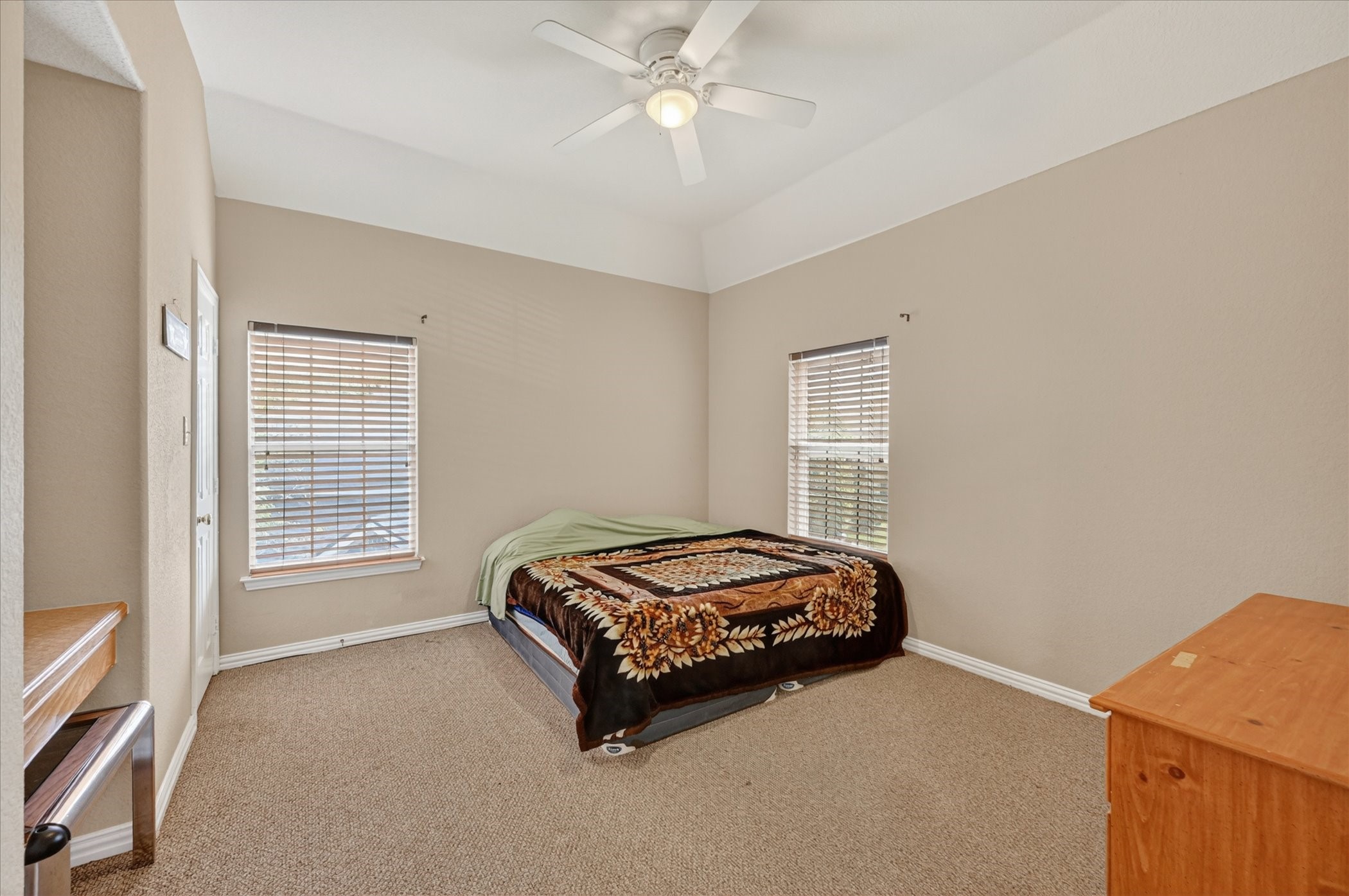 656 Links View Court Grand Prairie TX 75052