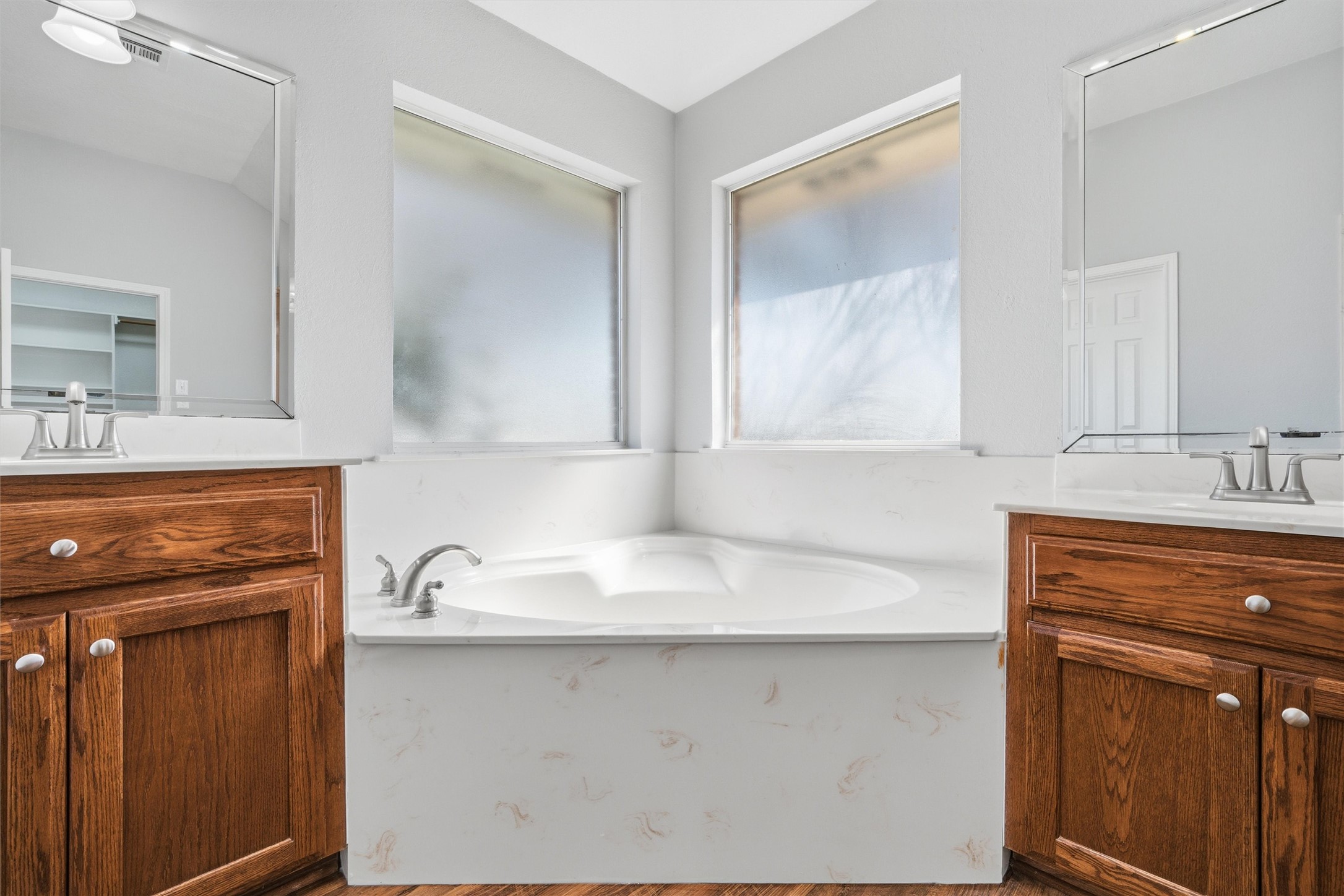 693 Mclaughlin Road Woodway TX 76712