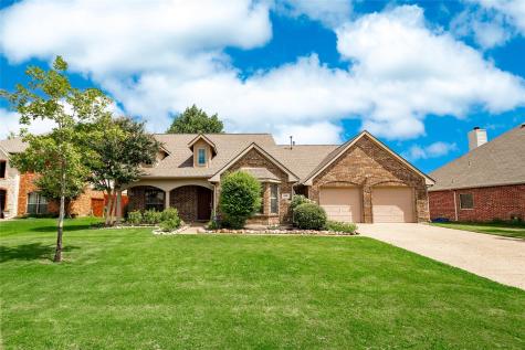 136 Country Lakes Drive Argyle TX 76226