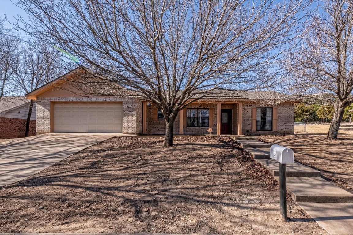 510 N Avenue Y Clifton TX 76634