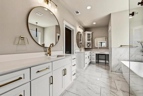 4836 S Theresa Drive Denison TX 75020