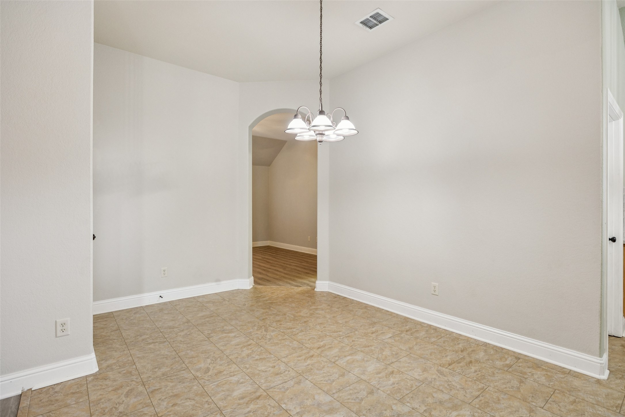 100 Lorient Drive Mansfield TX 76063