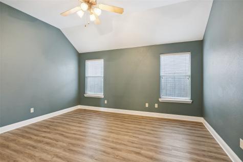 100 Lorient Drive Mansfield TX 76063