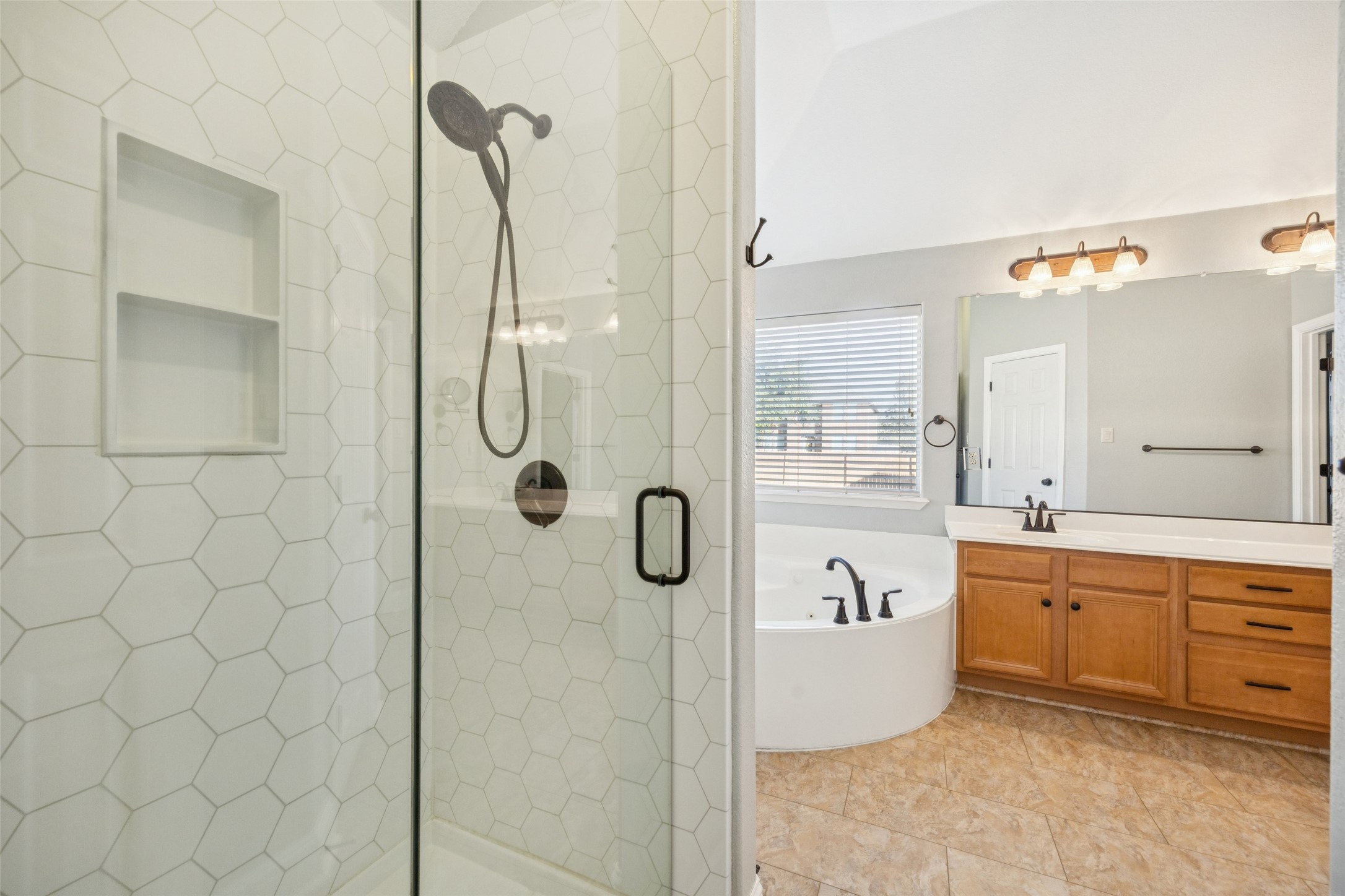 100 Lorient Drive Mansfield TX 76063