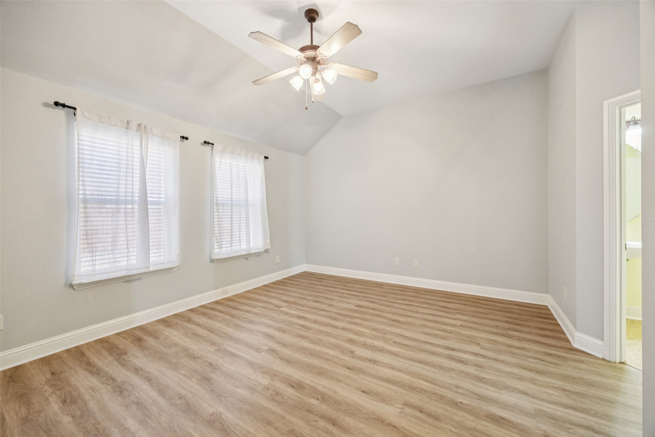 100 Lorient Drive Mansfield TX 76063