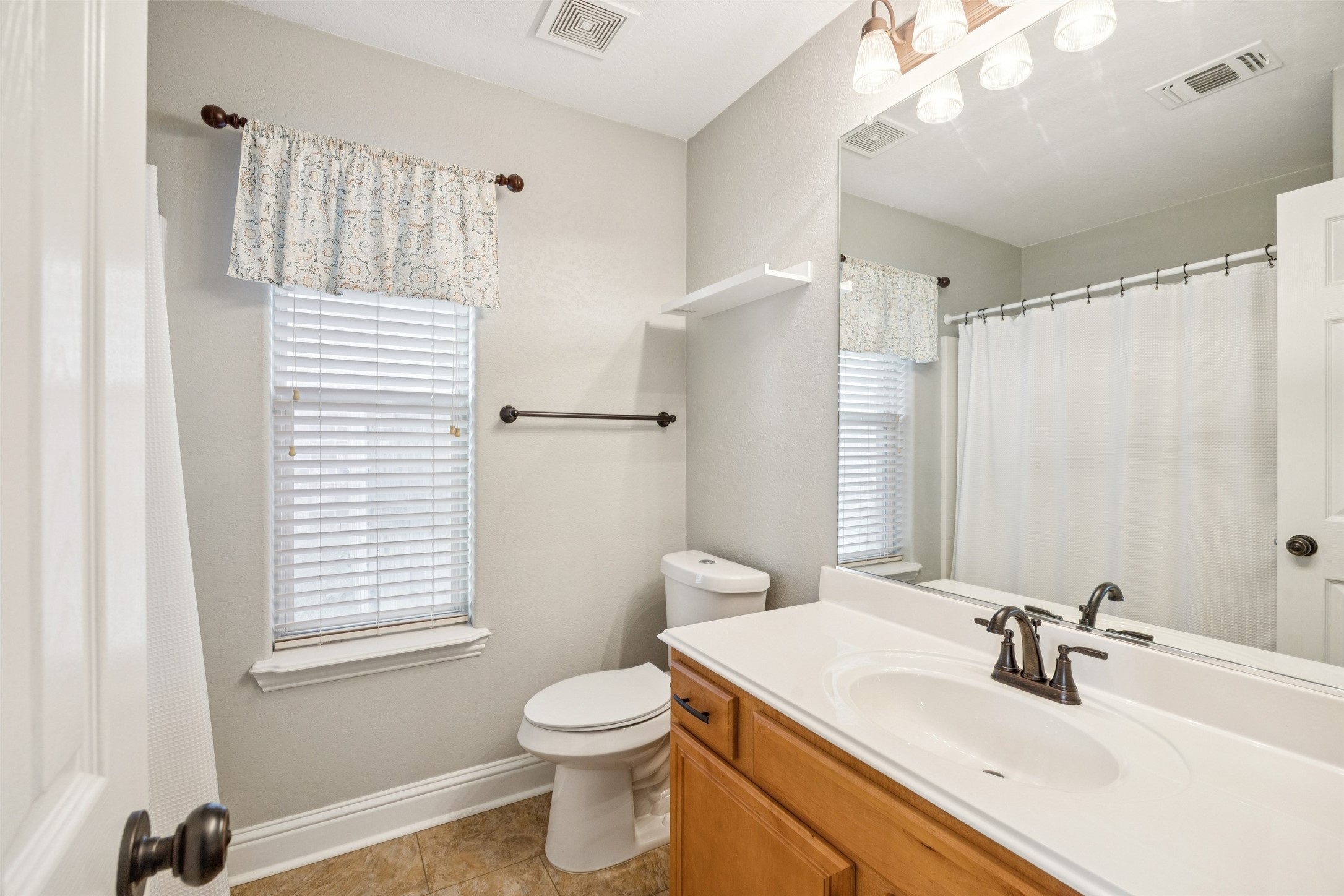 100 Lorient Drive Mansfield TX 76063