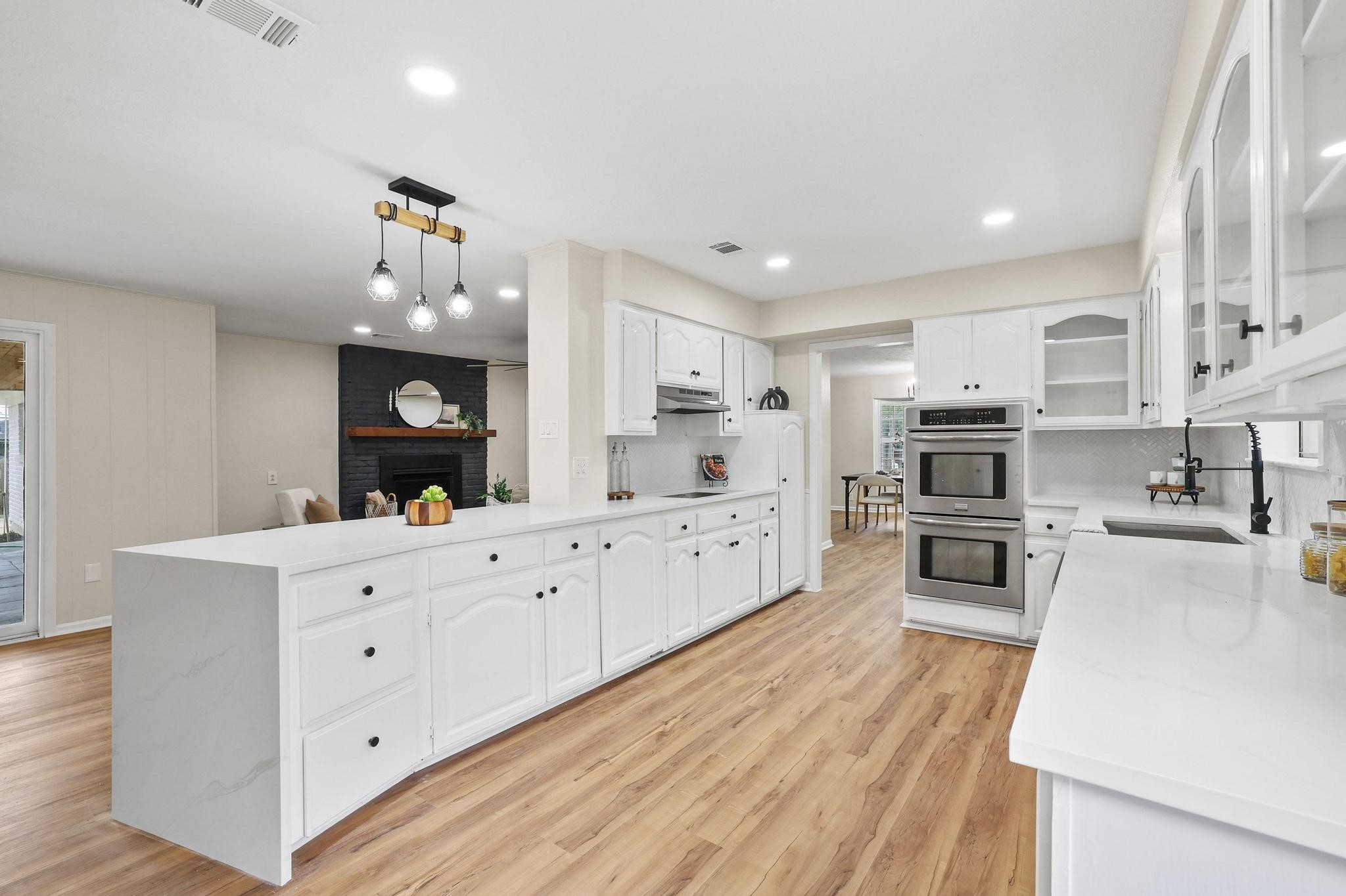 2505 Meadows Lane Sherman TX 75092