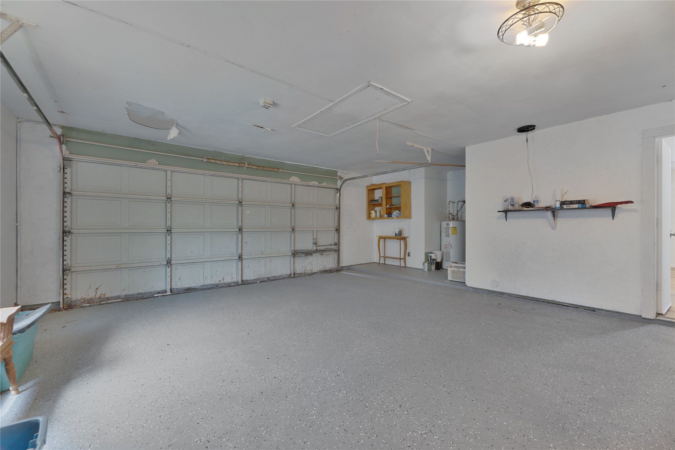 2944 Whispering Creek Lane Burleson TX 76028
