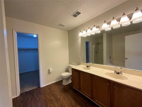 2233 Chestnut Drive Little Elm TX 75068