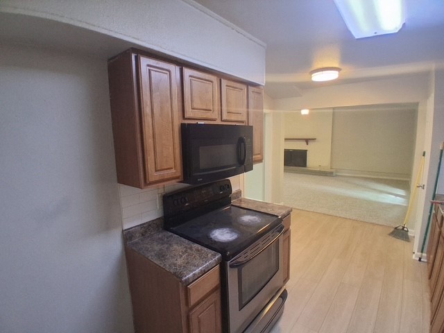 3221 Ridgeview Circle Irving TX 75062