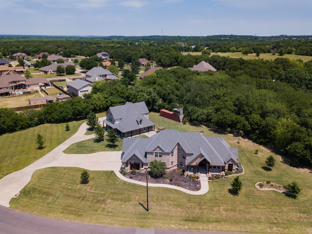 6600 Storm Cat Lane Burleson TX 76028