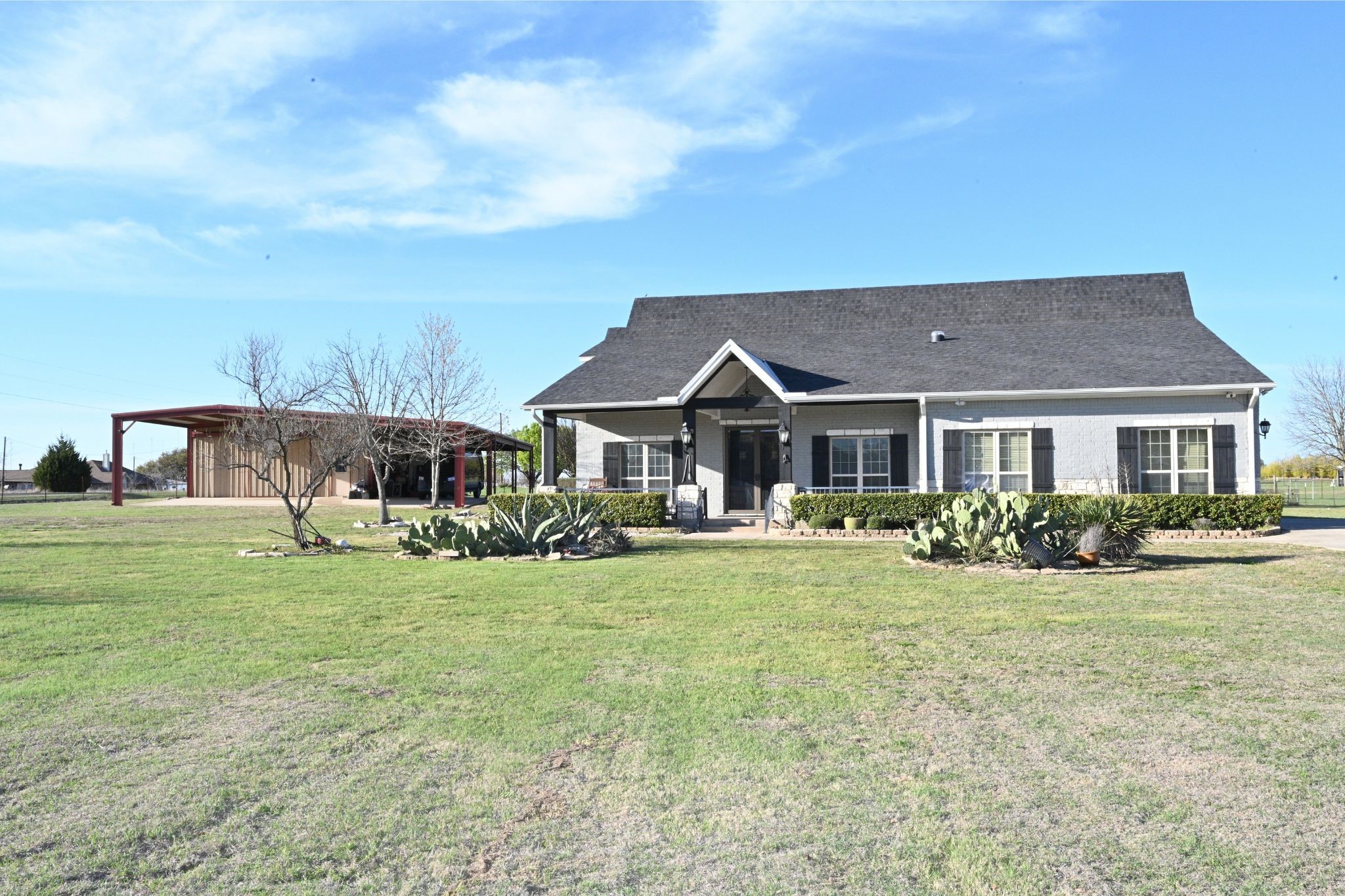 5811 W Highland Road Midlothian TX 76065