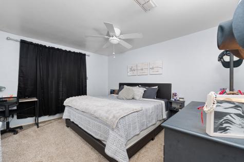 1212 Lynnwood Drive Cleburne TX 76033