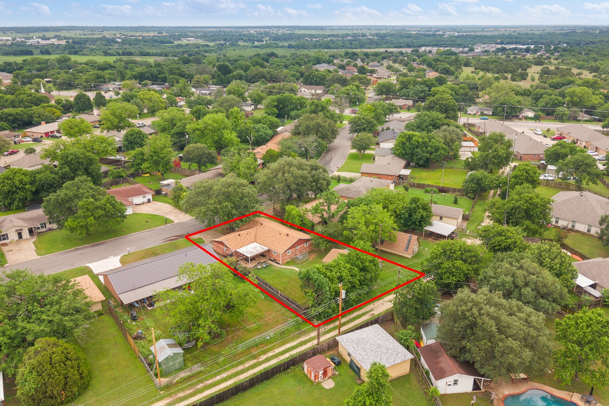 1212 Lynnwood Drive Cleburne TX 76033
